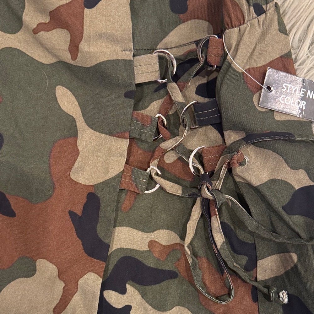 Like an Angel Camouflage Lace-Up Mini Skort - Picture 2 of 4